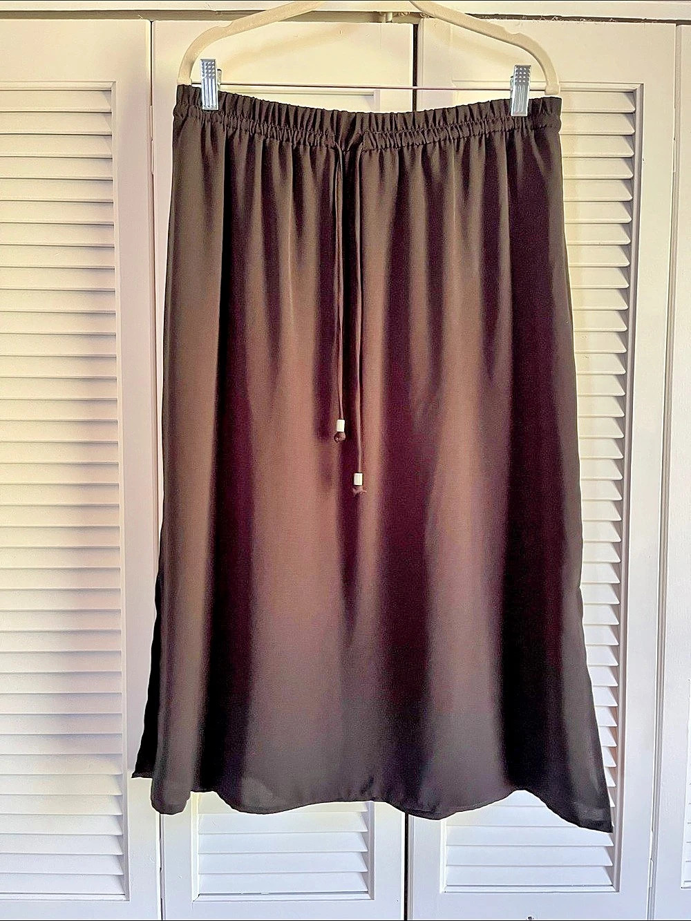 Faded Glory Midi Skirt in Black Size Medium Like New